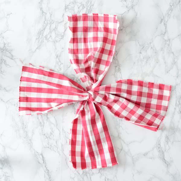 London Craft Club no-sew cushion DIY